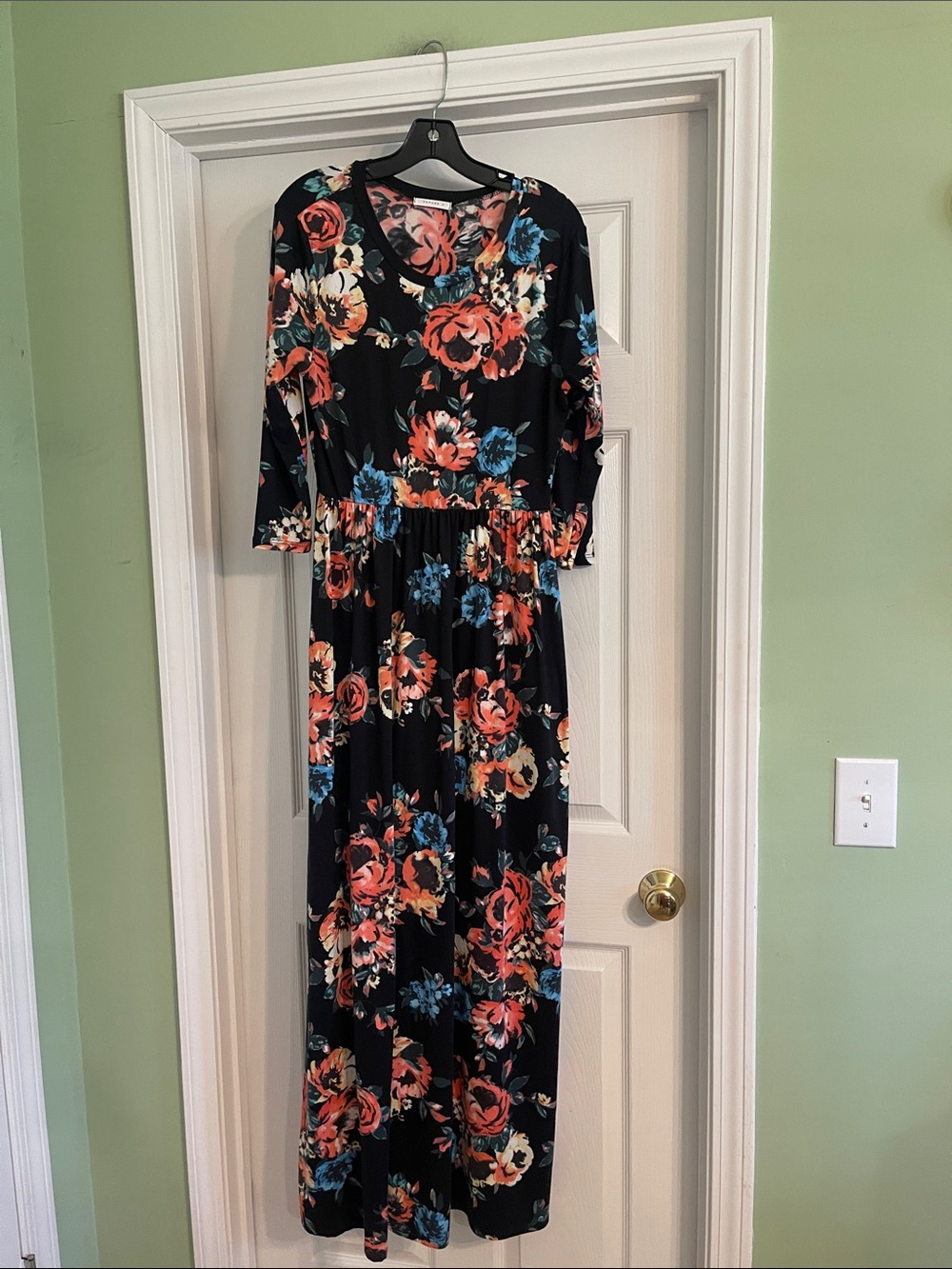 Reborn J Long Sleeve Black Floral Maxidress-Sz XL